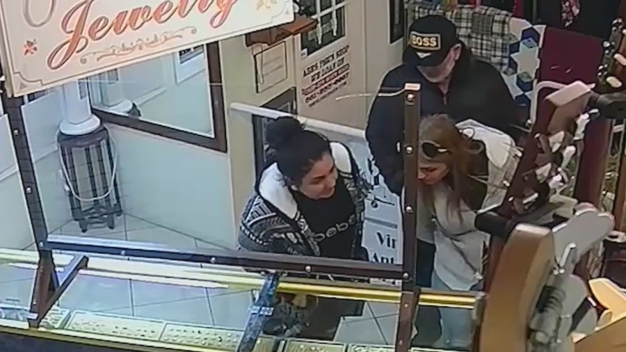 Suspected thieves were captured on camera at a Santa Clarita pawnshop on Jan. 17, 2023. (Abe's Pawn Shop)