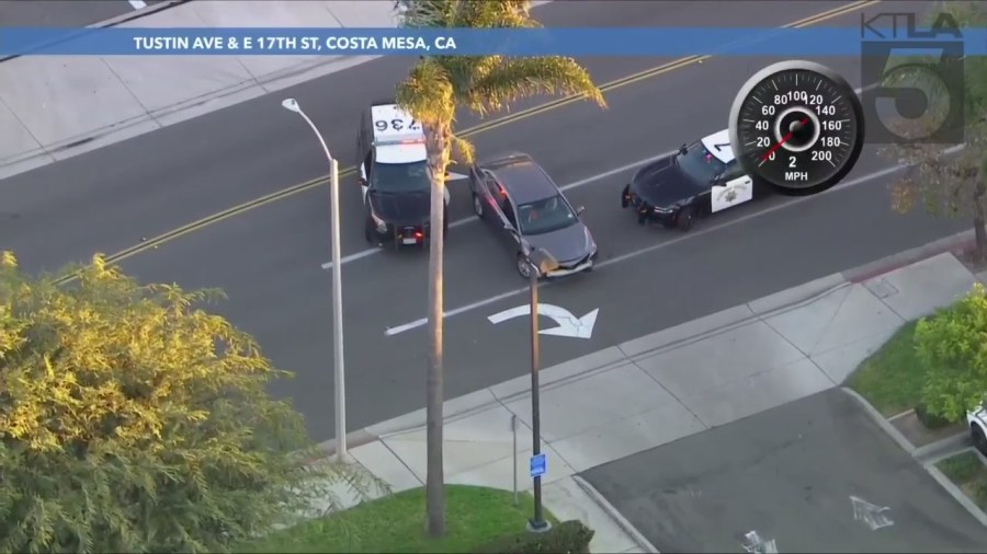 Suspect attempting to escape California Highway Patrol during a high speed pursuit on Jan. 26, 2023. (KTLA)