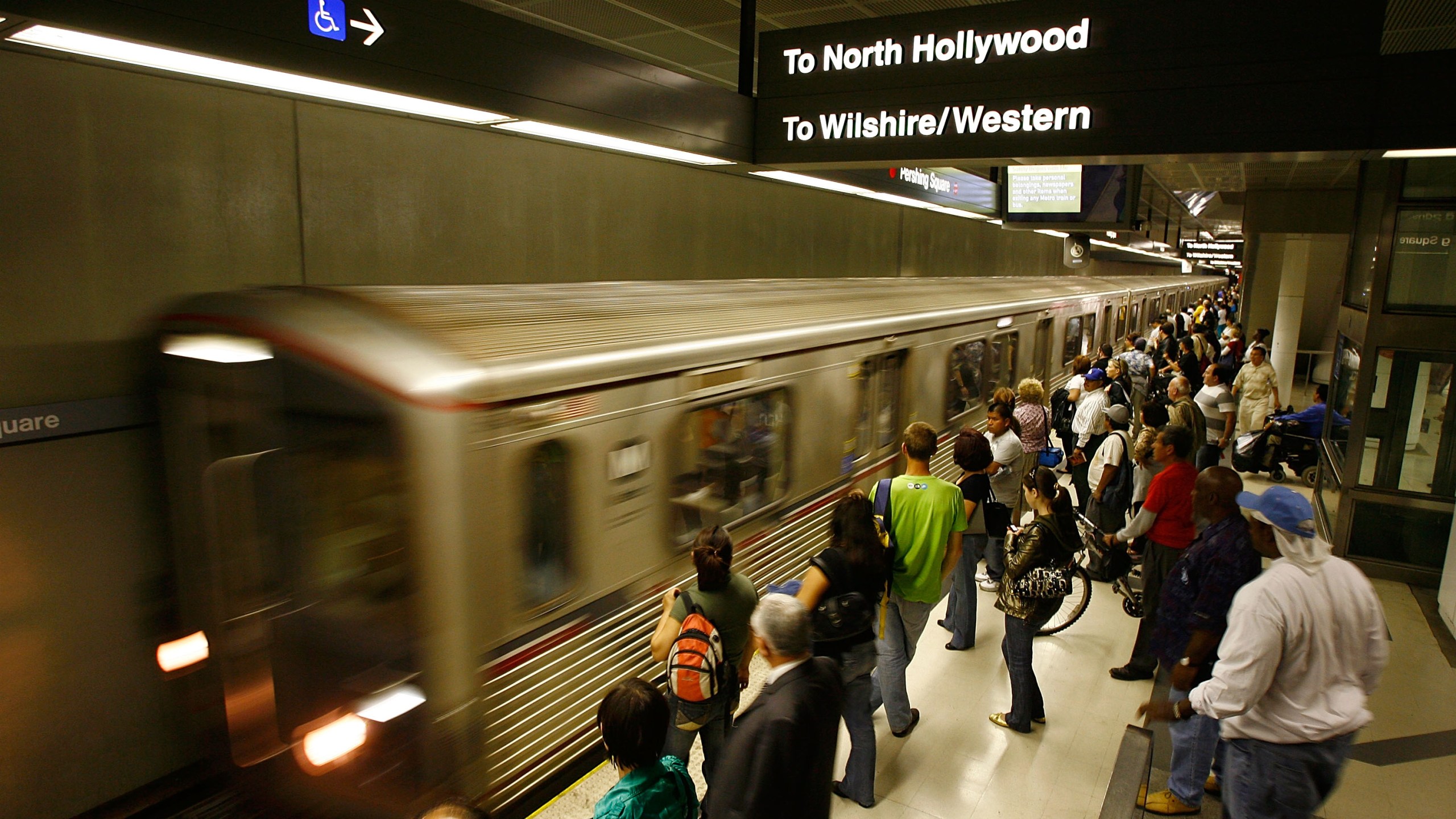 Passengers wait for Metro Rail subway trains during rush hour June 3, 2008, in Los Angeles, California. (David McNew/Getty Images)