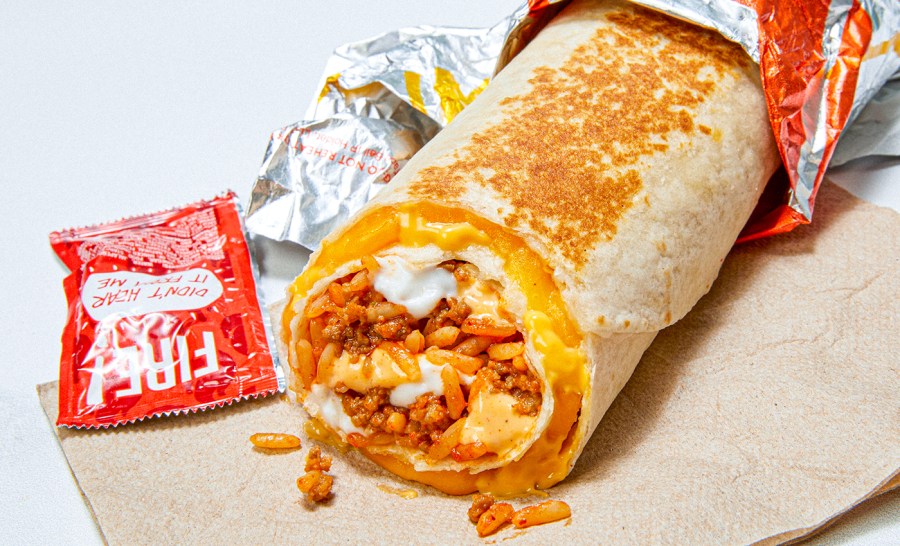 Taco Bell Quesarito