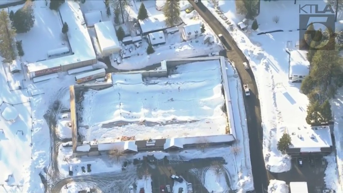 Crestline Grocery Store Destroyed