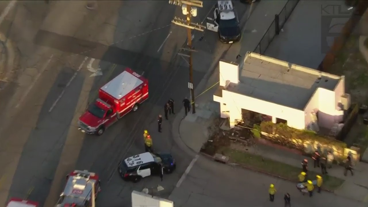 Driver crashes into building after high-speed pursuit in Hyde Park on March, 3, 2023. (KTLA)