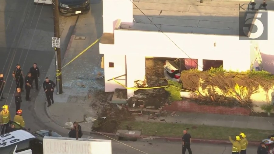 Driver crashes into building after high-speed pursuit in Hyde Park on March, 3, 2023. (KTLA)