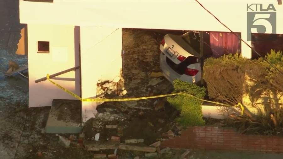 Driver crashes into building after high-speed pursuit in Hyde Park on March, 3, 2023. (KTLA)