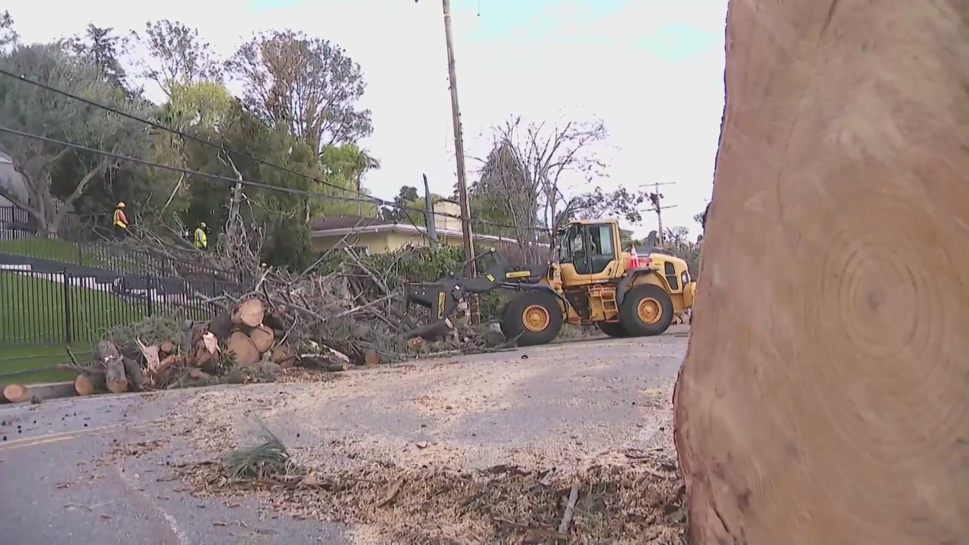 Stormy weather across Southern California continued causing destruction on Wednesday, downing trees and powerlines while causing sinkholes and mudslides. (KTLA)