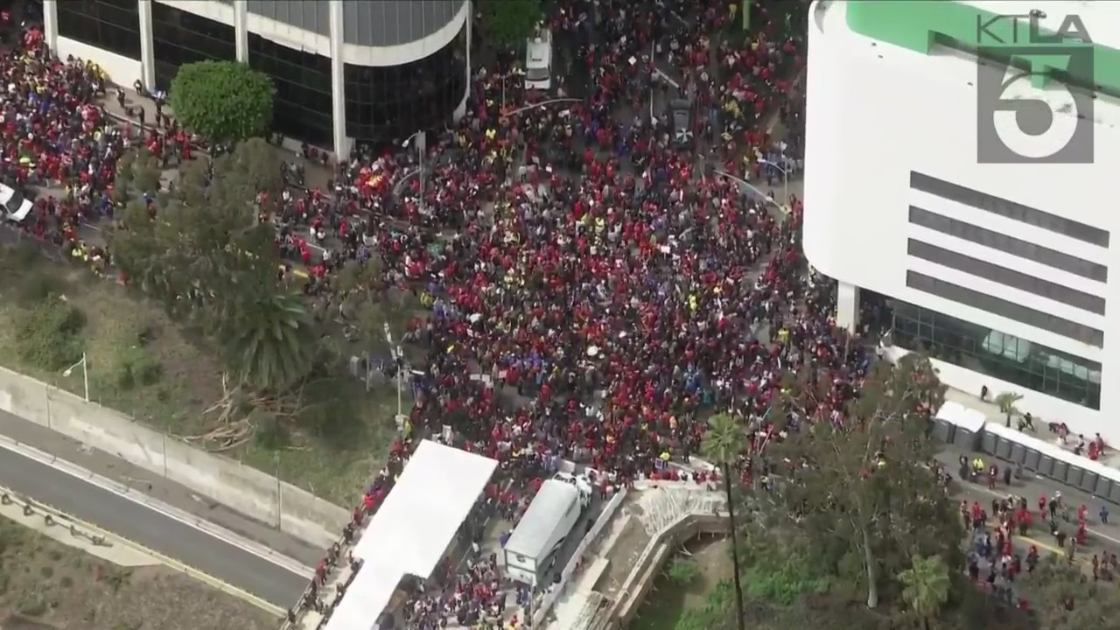 Thousands gathered outside LAUSD headquarters in Westlake on Day 1 of a workers' strike on March 21, 2023. (KTLA)