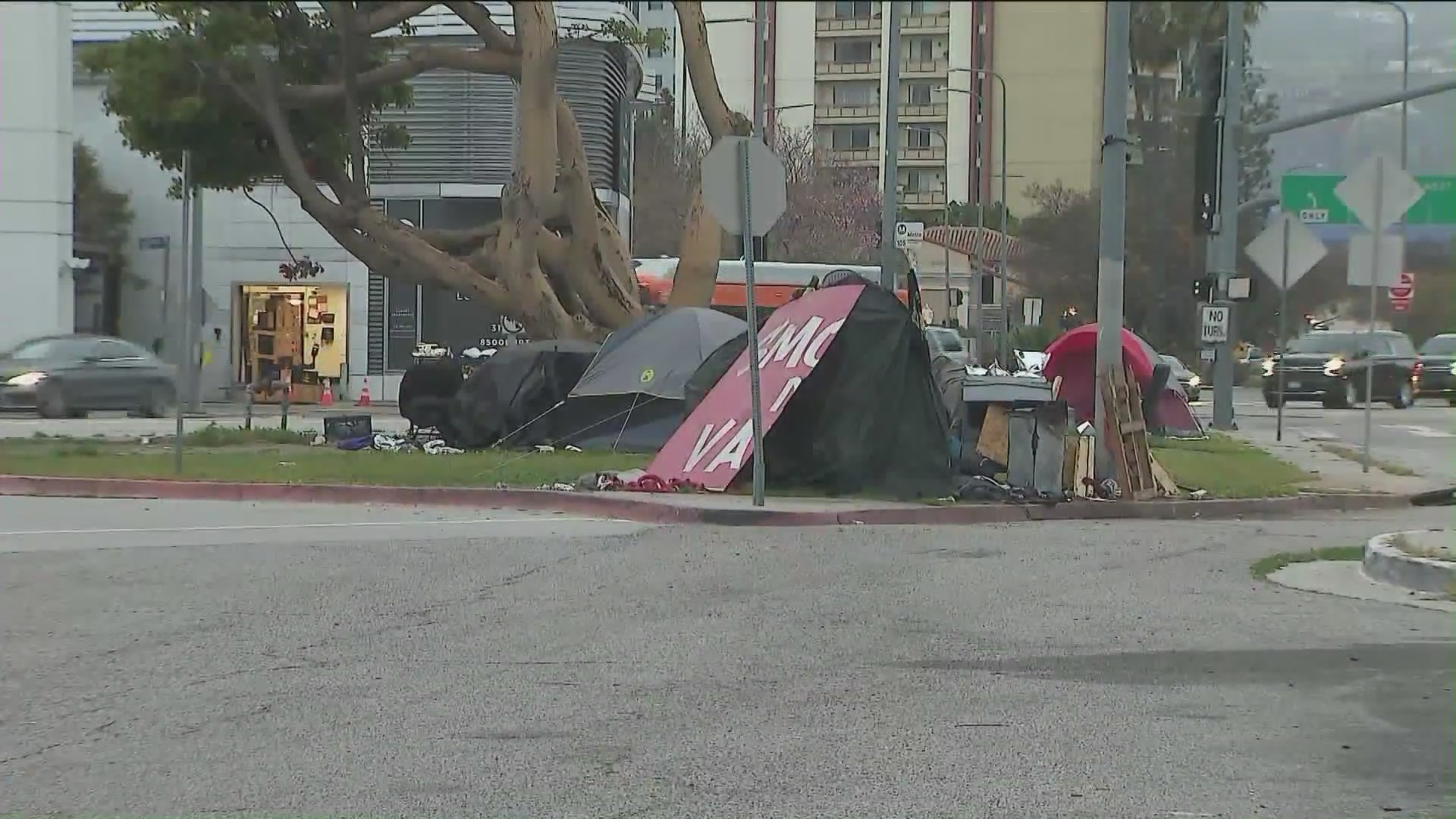 Beverly Grove Homeless Encampment