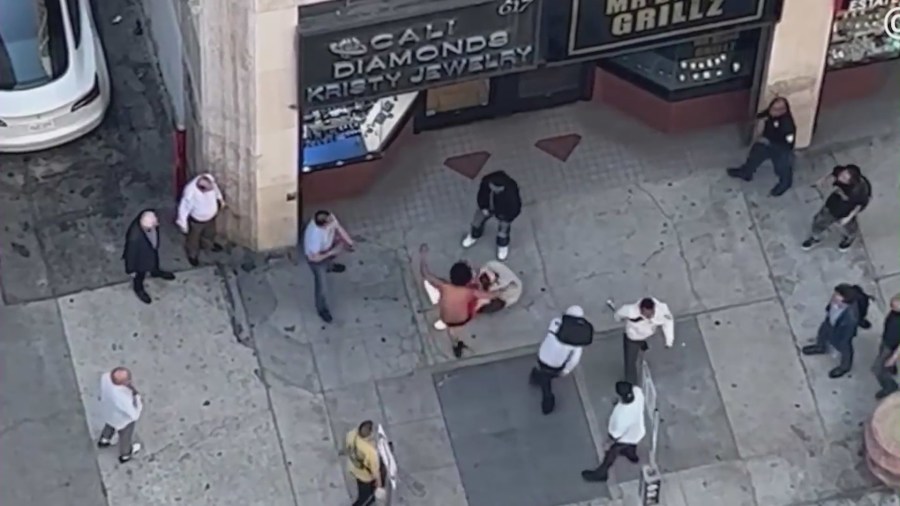 Video of a driver being beaten by a mob of bicyclists in Downtown Los Angeles’ jewelry district on May 18, 2023. (@G.IMPRESS.LA)