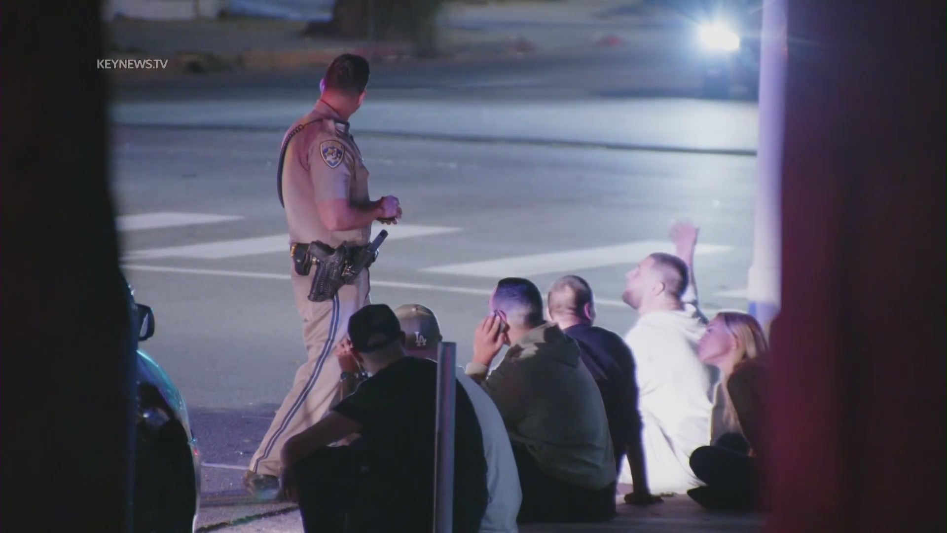 Patrons being questioned after a security guard was shot to death at illegal casino in the Hollywood Hills on May 31, 2023. (KeyNews.TV)