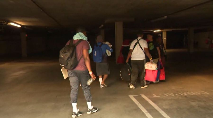 A fourth bus carrying 45 migrants from Texas arrived in Los Angeles’ Union Station on July 18, 2023. (KTLA)