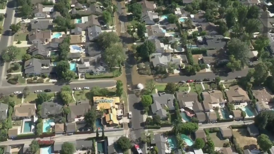 A massive water main break flooded a neighborhood in Sherman Oaks on July 28, 2023. (KTLA)