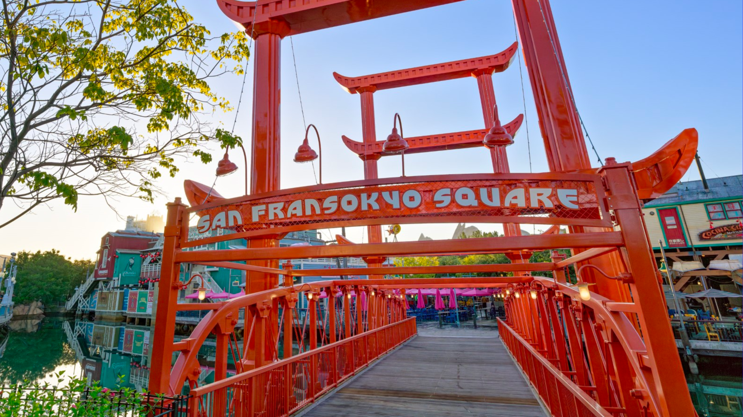 San Fransokyo Square