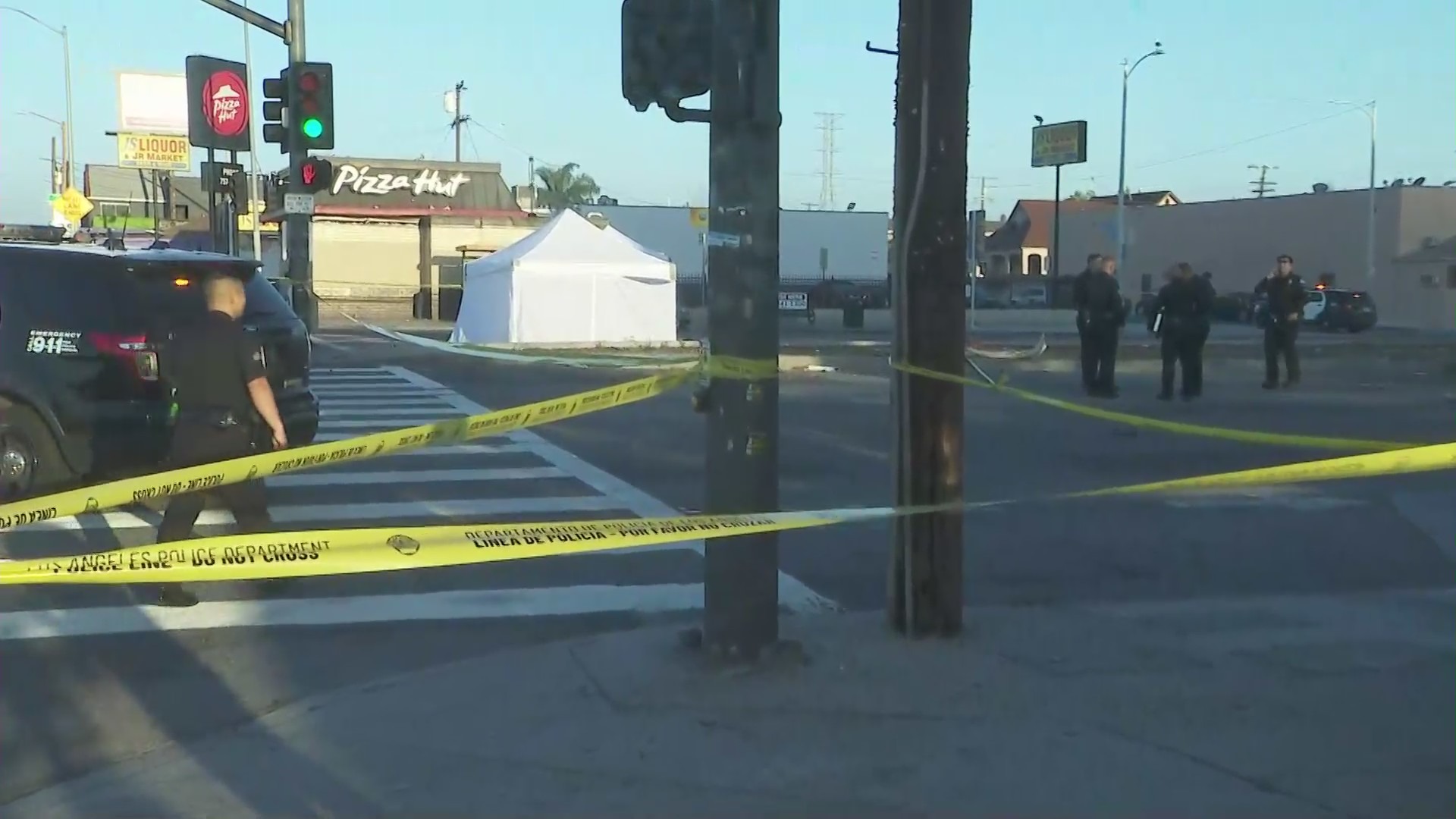 3 dead, 2 critical after violent car crash in South L.A.