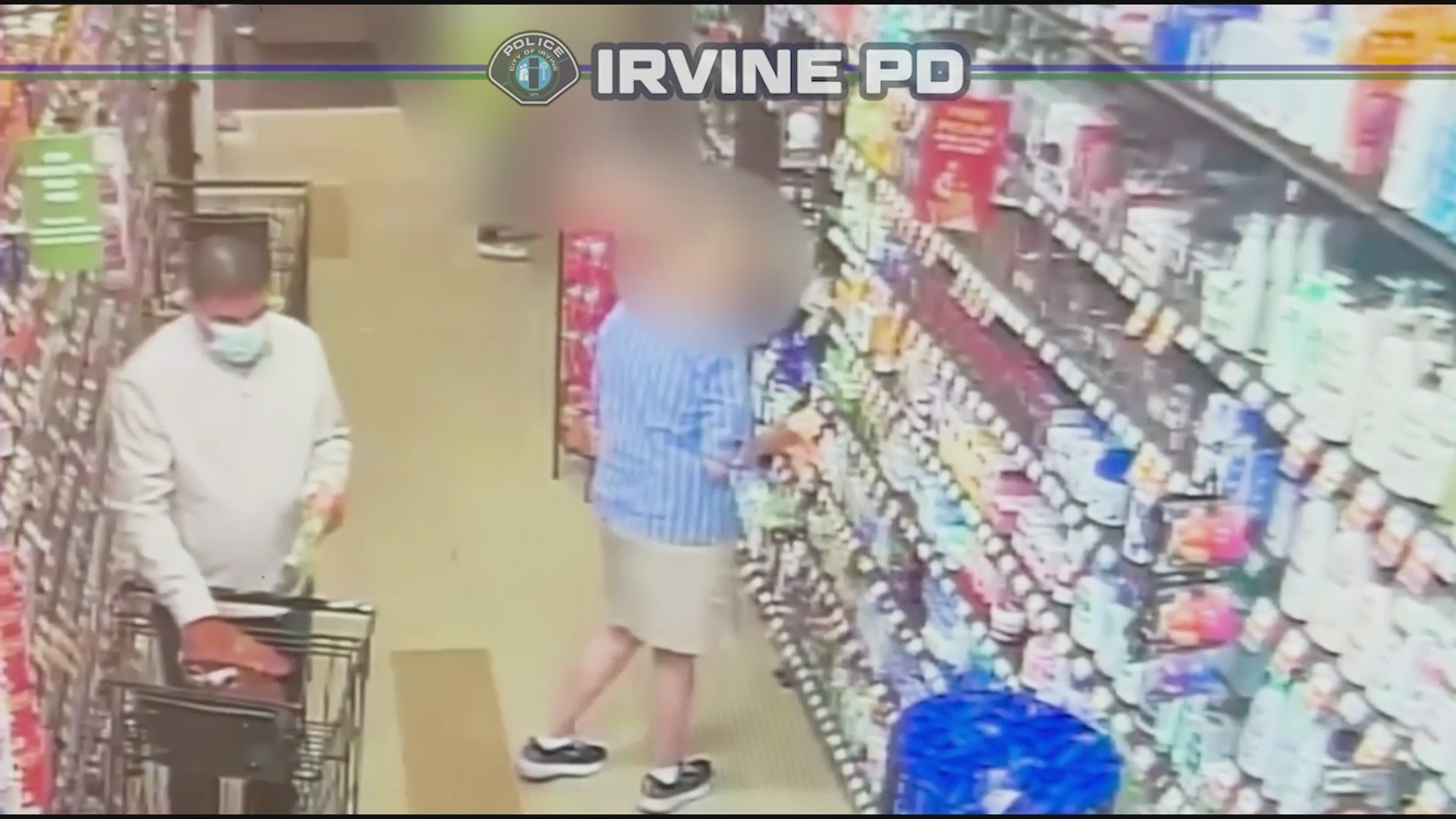 Security video of suspects targeting a woman at a Ralph’s in Irvine when she leaves her purse unattended inside her cart on Sept. 13, 2023. (Irvine Police Department)