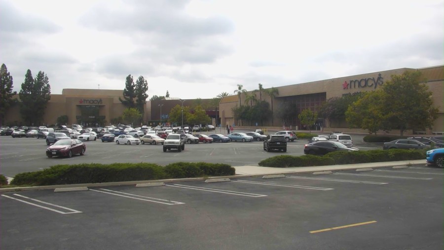 Brea Mall in Brea, California. (KTLA)