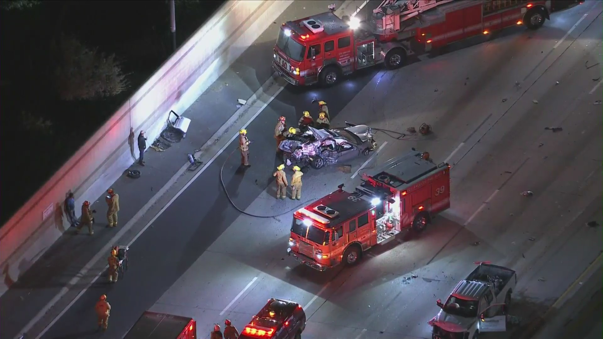 Multi-vehicle crash involving wrong way driver stops all traffic on 405 Freeway