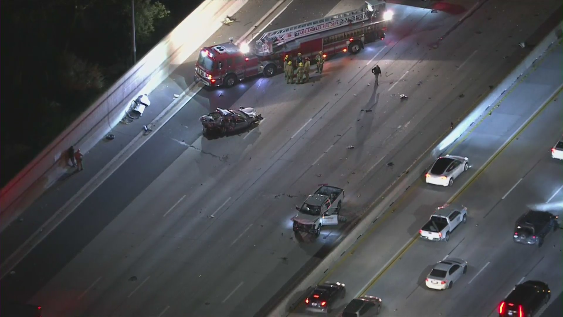 Multi-vehicle crash involving wrong way driver stops all traffic on 405 Freeway