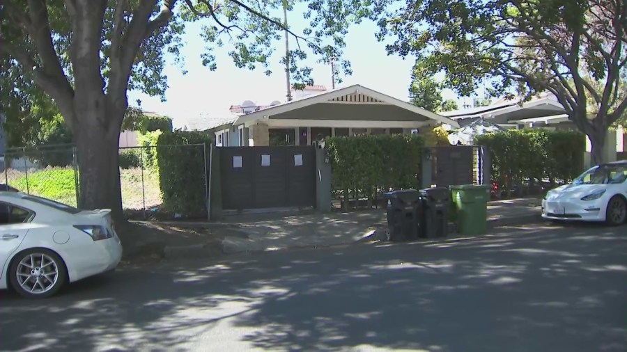 A family says their historic Hollywood crafstman-style rental home is infested with rodents and in disrepair. (KTLA)