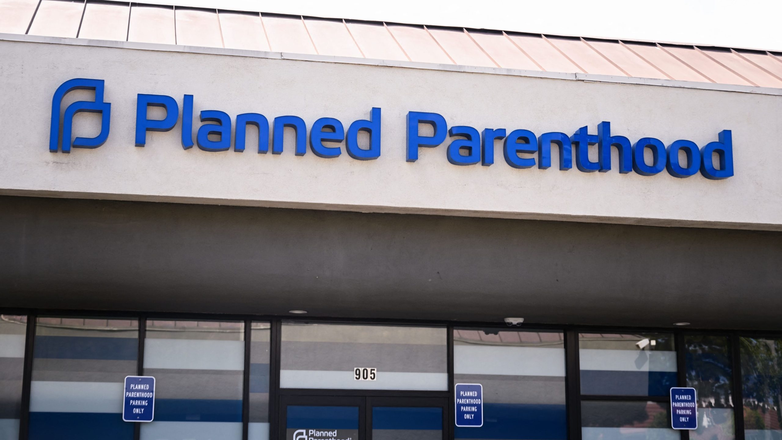 Planned Parenthood signage is displayed outside of a health care clinic in Inglewood, California on May 16, 2023. (Patrick T. Fallon/Getty Images)