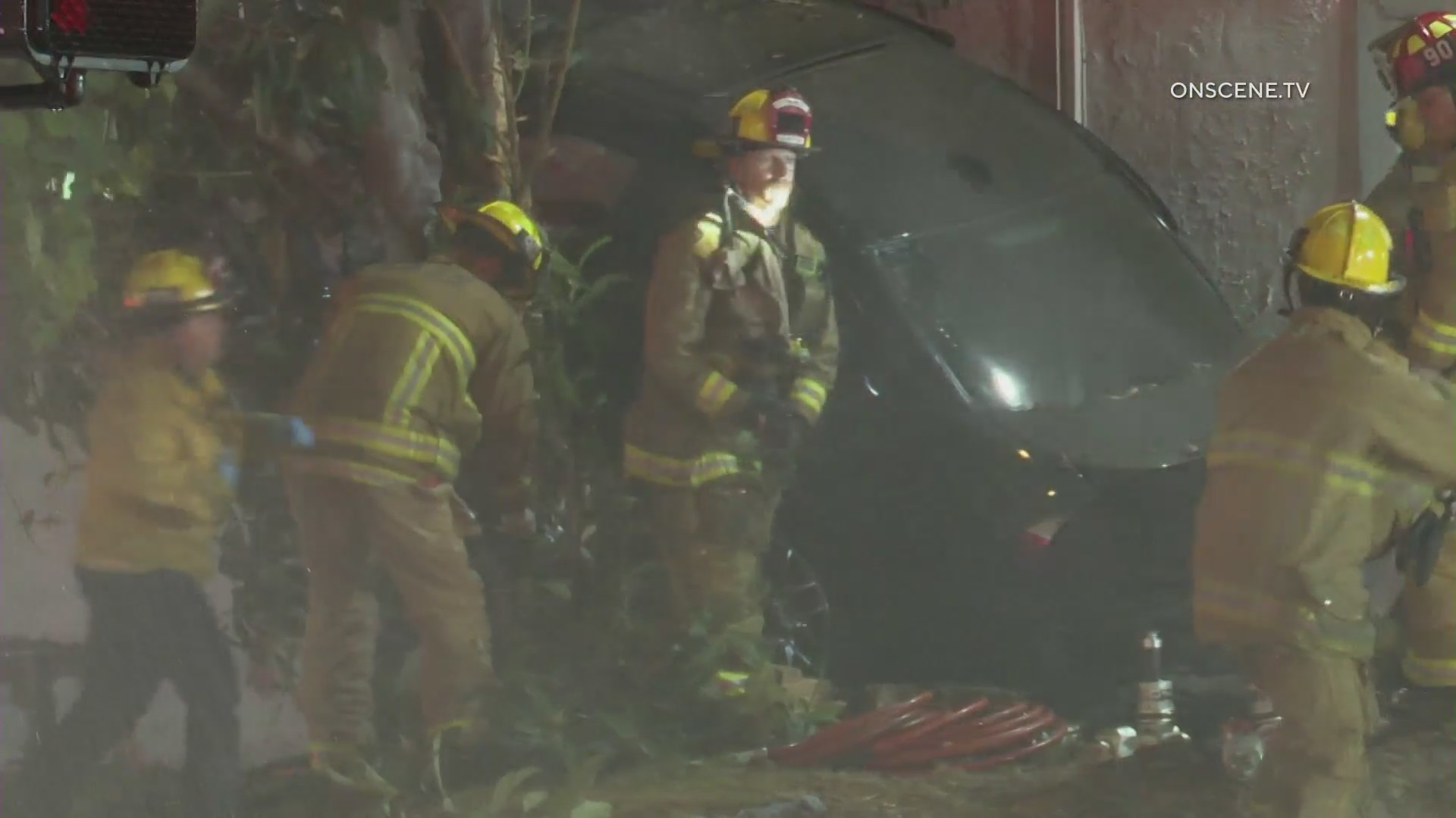 2 dead, 3 hospitalized after violent overnight crash in Northridge