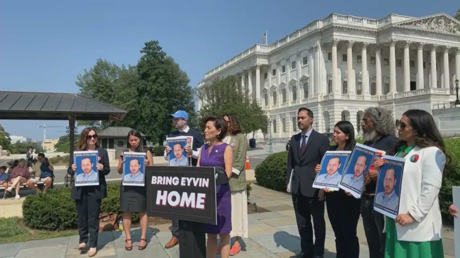 Loved ones and California lawmakers gathered to call for Eyvin Hernandez's release from being wrongfully detained at a Venezuelan prison. (KTLA)