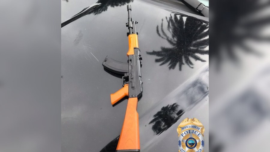 Man waving fake gun detained by churchgoers in Long Beach