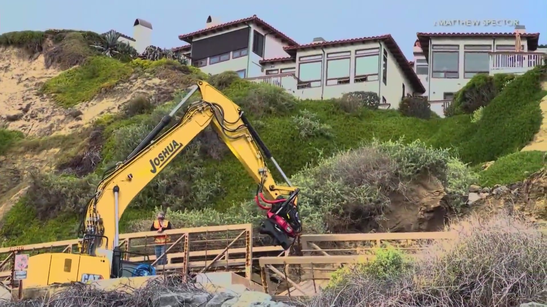 Rail service still suspended as crews continue removing landslide debris from tracks in O.C.