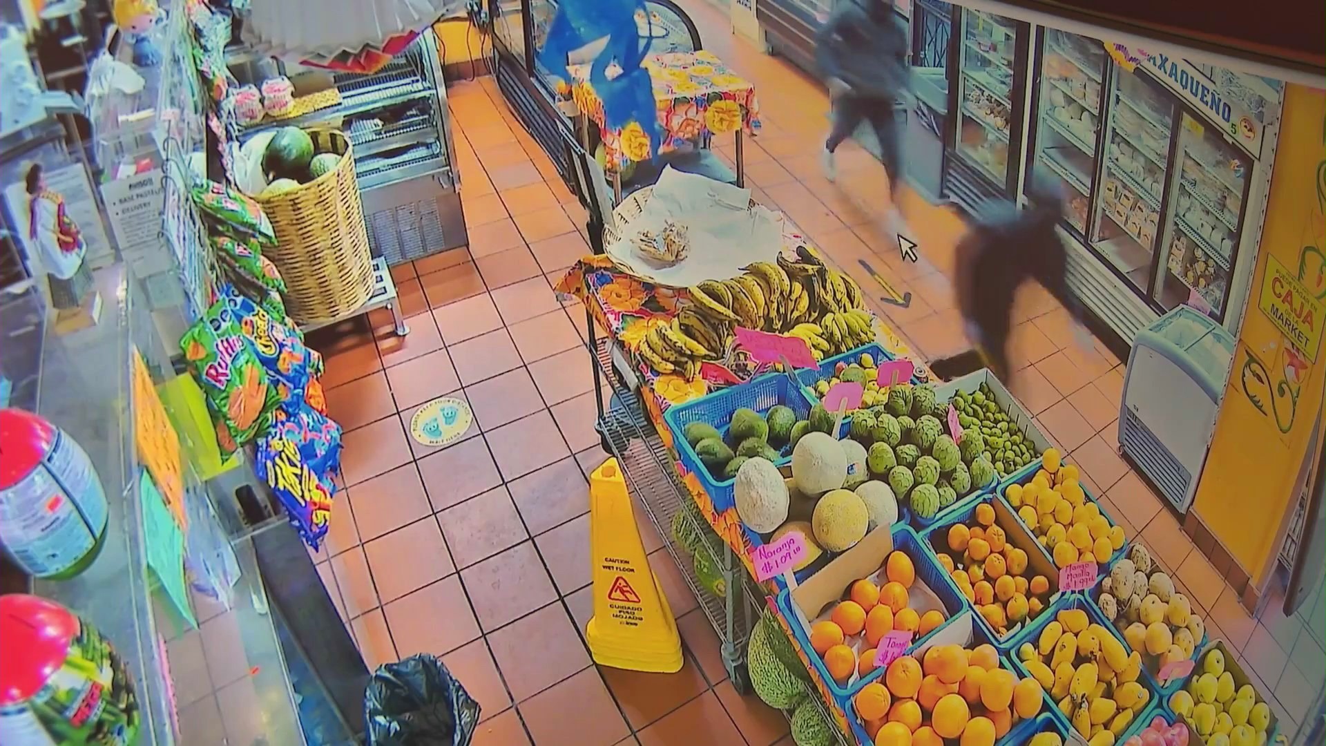 Video captures the terrifying moment a group of masked suspects ransacked a Pico-Union bakery as workers were still inside on Jan. 15, 2024. (El Valle Oaxaqueño)