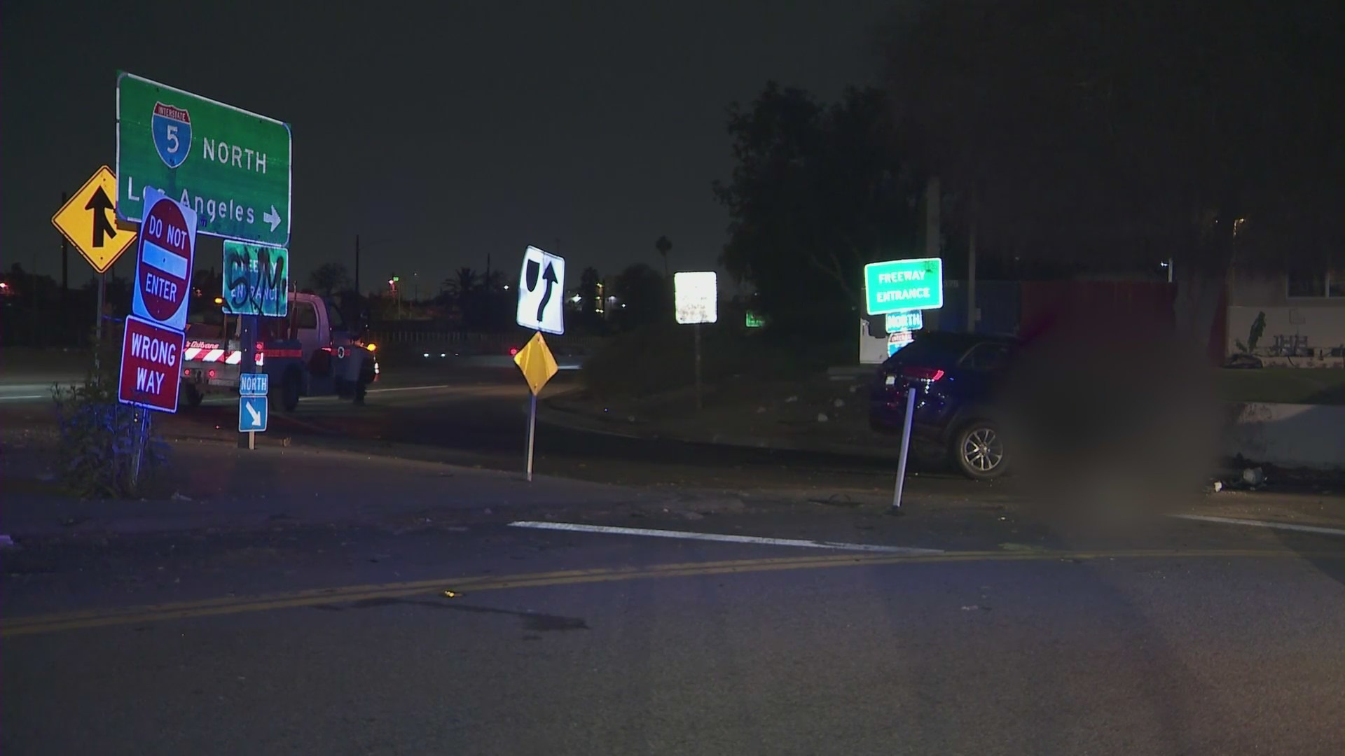 3 dead in solo-vehicle collision on 5 Freeway in Boyle Heights 