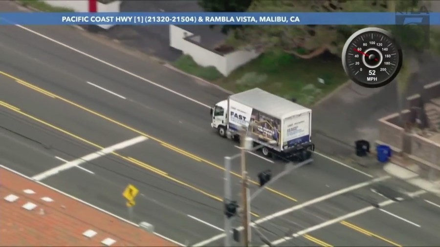 Box truck pursuit