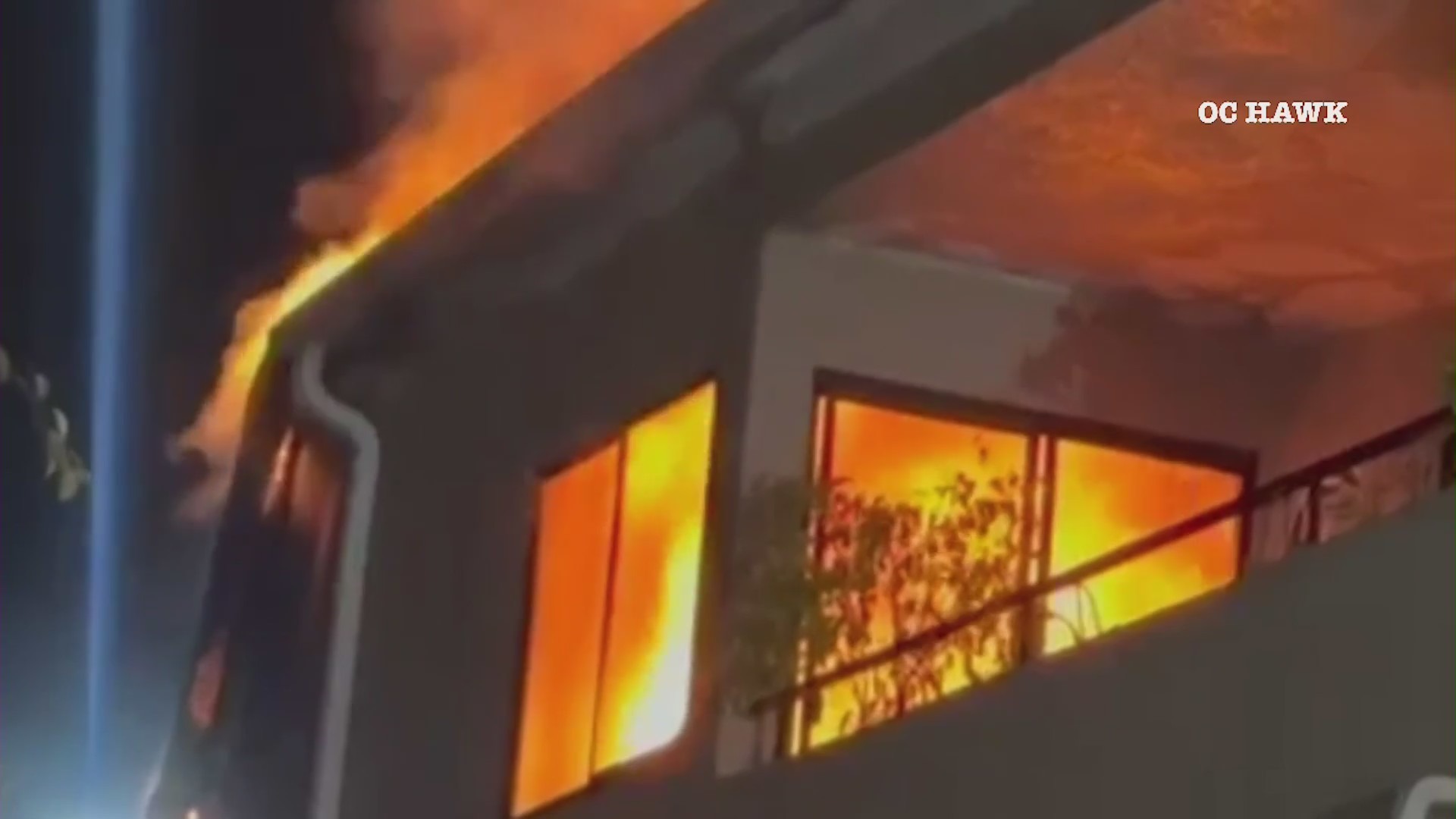 Lomita apartment fire