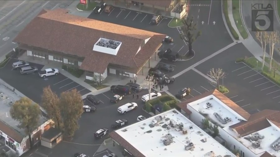 A suspect was killed after a bomb threat prompted the evacuation of a Fullerton bank on March 26, 2024. (KTLA)