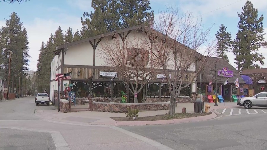 The Crows Nest shop in Big Bear Lake, California. (KTLA)