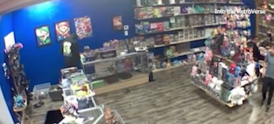 Novelty shop in Southern California robbed at gunpoint