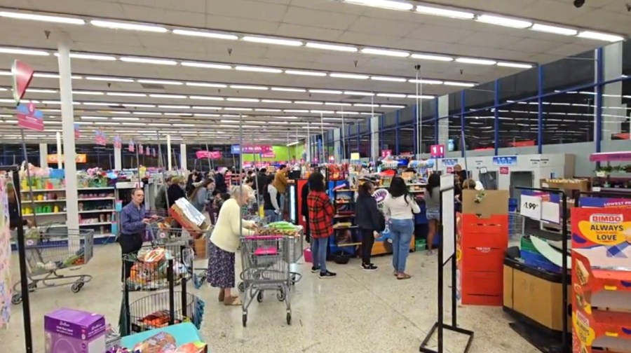 Shoppers buying items during a liquidation sale at a 99 Cents Only store in Hollywood, California on April 9, 2024. (KTLA)