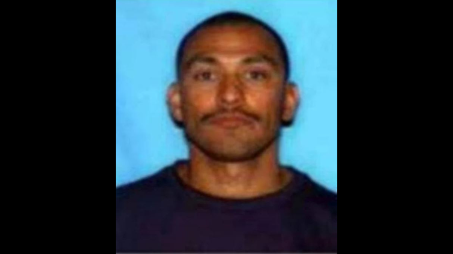 Cesar Villarreal, 46, is a fugitive wanted by the FBI for a deadly 2010 shooting in Los Angeles County. (Federal Bureau of Investigation)