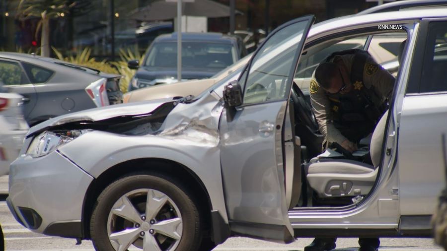 The silver SUV that the LASD patrol car collided with during a rollover crash in Santa Clarita on May 29, 2024. (KNN)