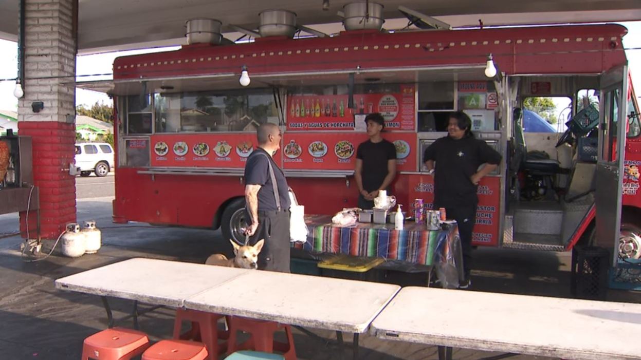 The Los Bros Tacos truck in Long Beach, California. (KTLA)