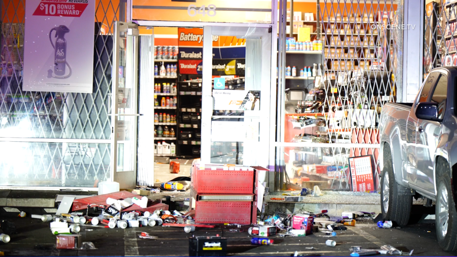 Auto Zone in Los Angeles after being looted