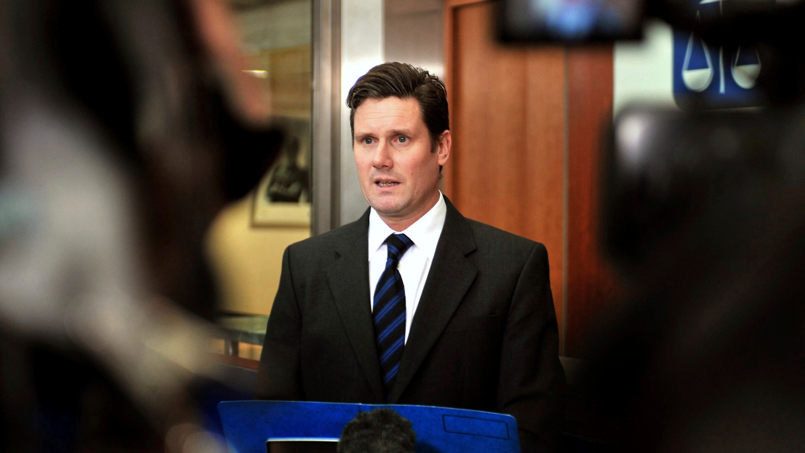 FILE - Keir Starmer, director of public prosecution, delivers a statement to the media on British lawmakers facing criminal charges relating to claims made on expenses, at the Crown Prosecution Service headquarters in central London, on Feb. 5, 2010. (John Stillwell/Pool Photo via AP, File)