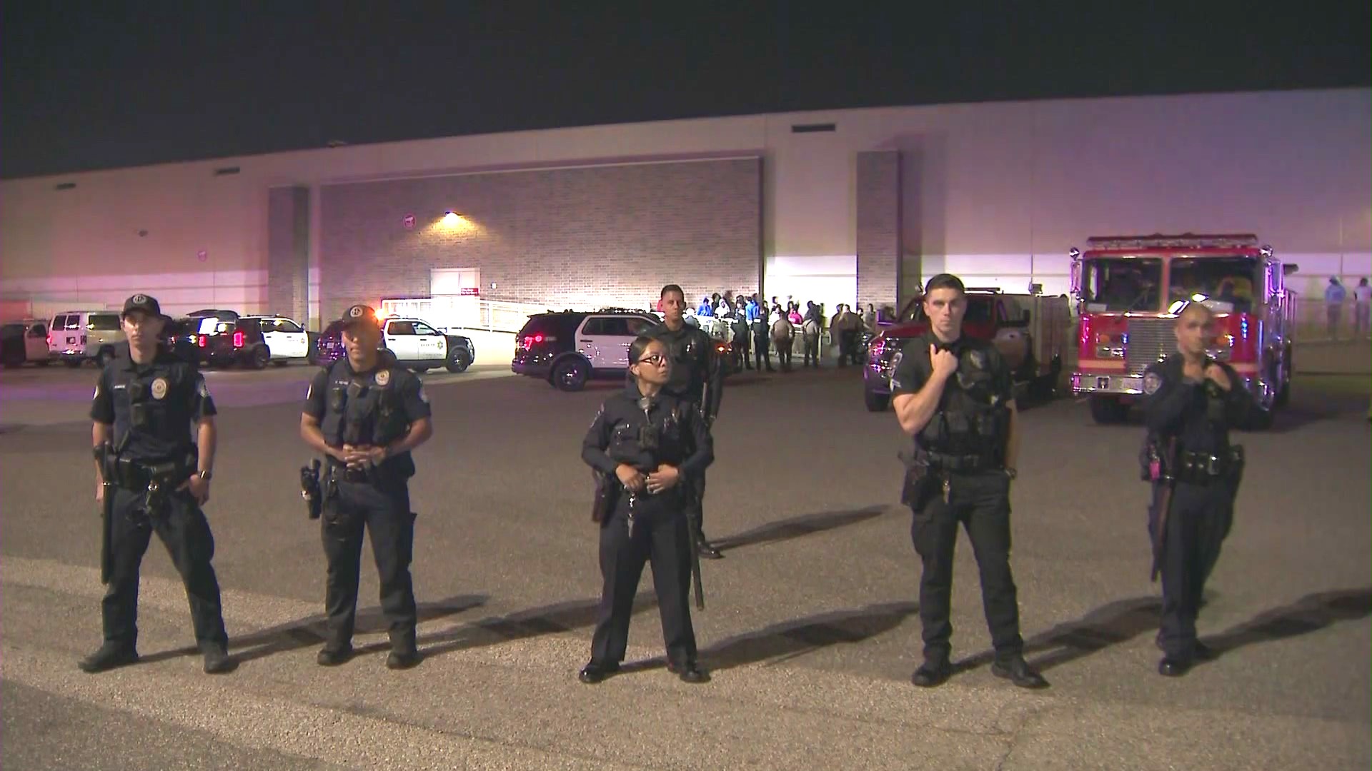 A large disturbance involving around 200 juveniles forced a busy shopping mall in Carson to close on July 6, 2024. (KTLA)