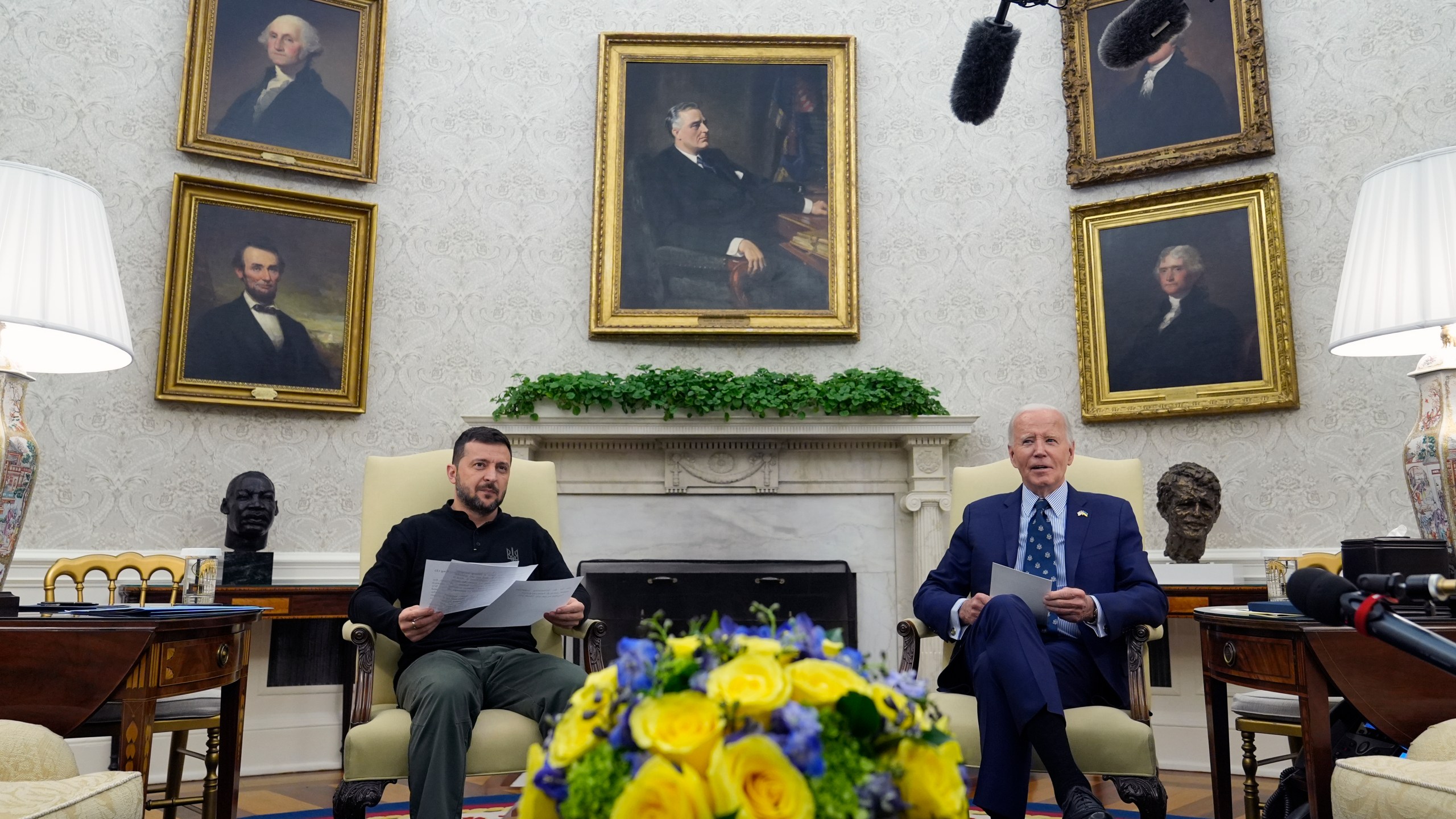 President Joe Biden meets with Ukraine's President Volodymyr Zelenskyy in the Oval Office of the White House in Washington, Thursday, Sept. 26, 2024. (AP Photo/Susan Walsh)