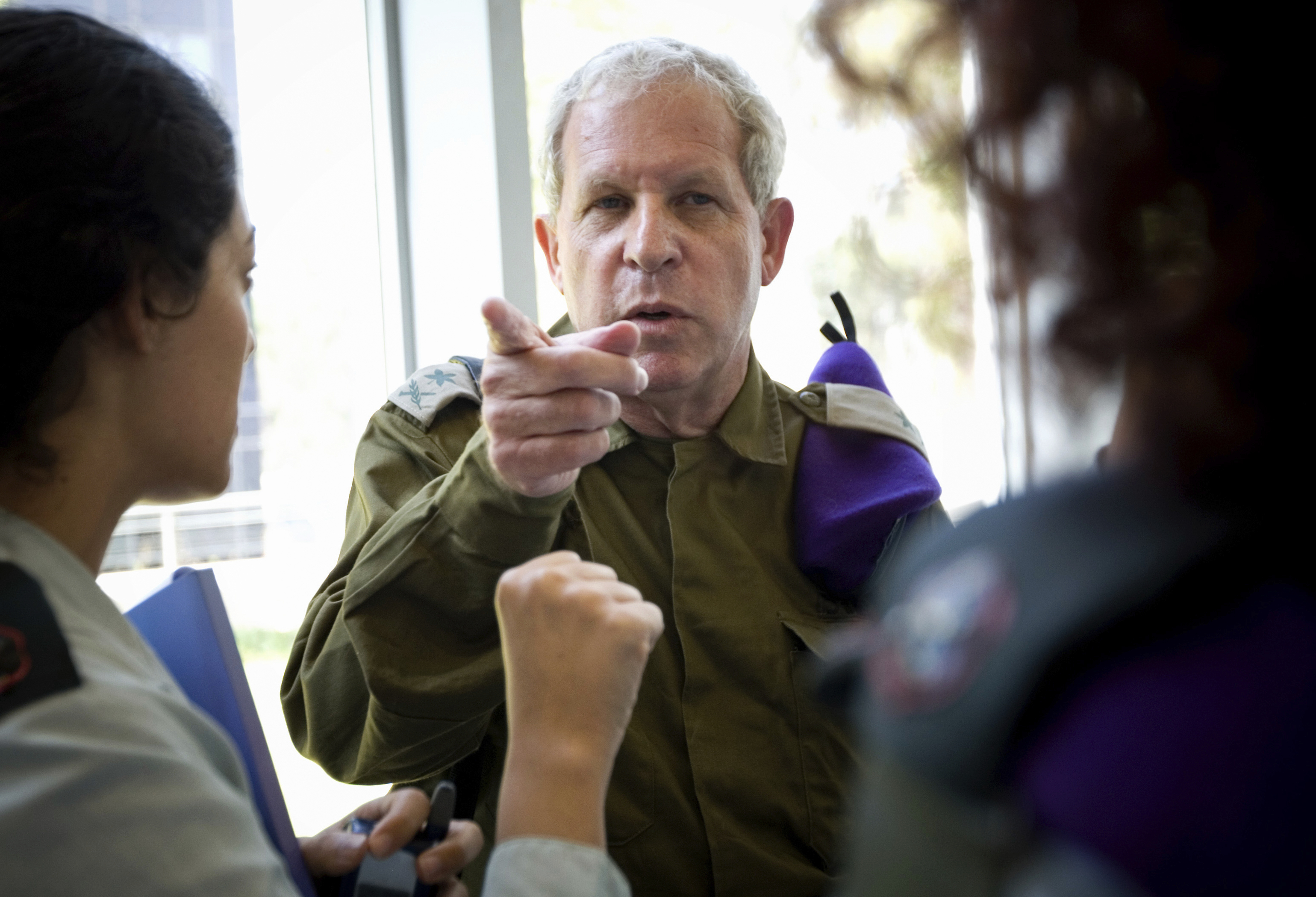 FILE - Reired Israeli Gen. Giora Eiland speaks to army officers before holding a press briefing at Israel's Defense Ministry in Tel Aviv, Israel, on July 12, 2010. (AP Photo/Ariel Schalit, File)