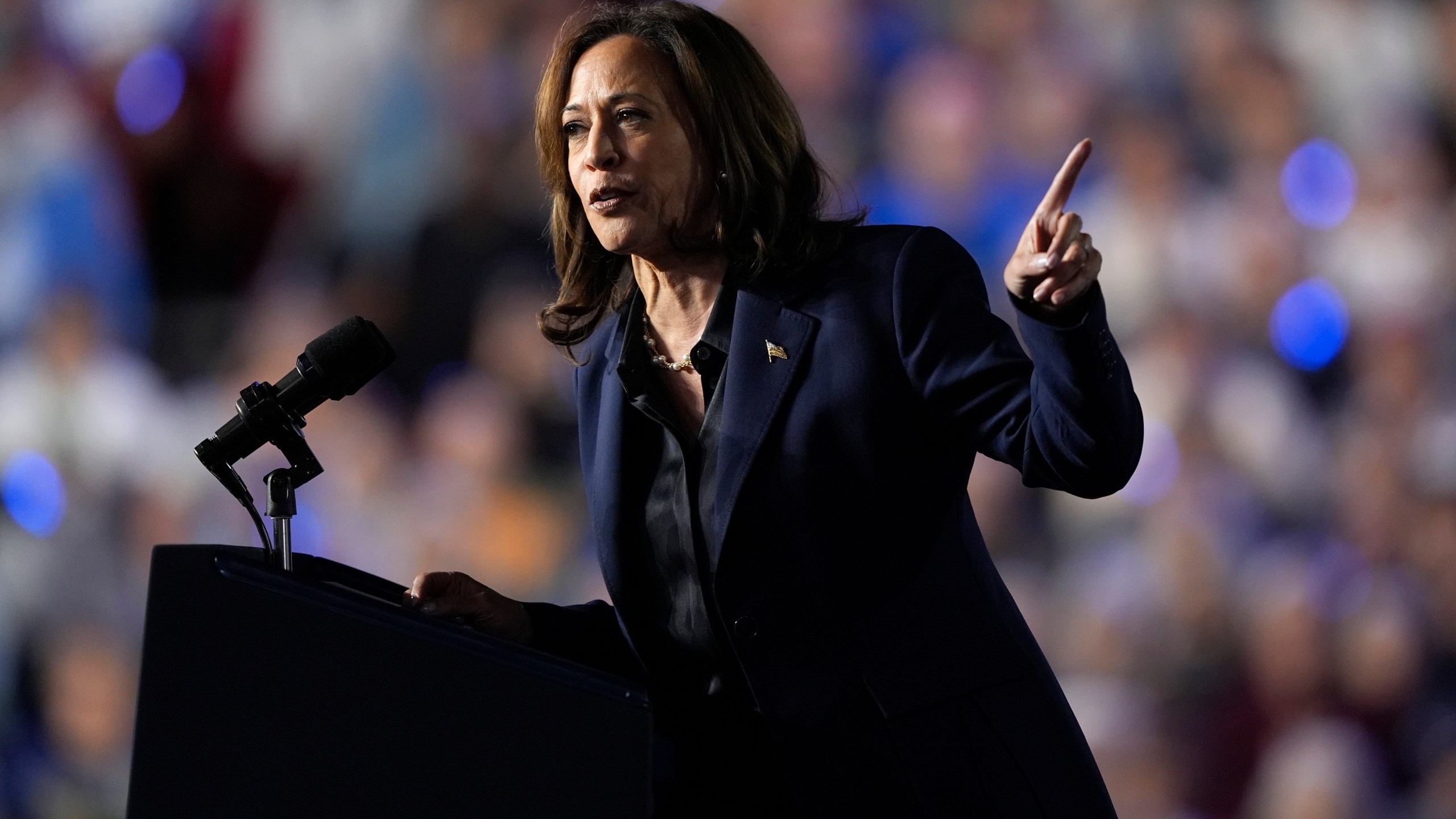 Democratic presidential nominee Vice President Kamala Harris speaks at a campaign rally at the Resch Expo in Green Bay, Wis., Thursday, Oct. 17, 2024. (AP Photo/Susan Walsh)