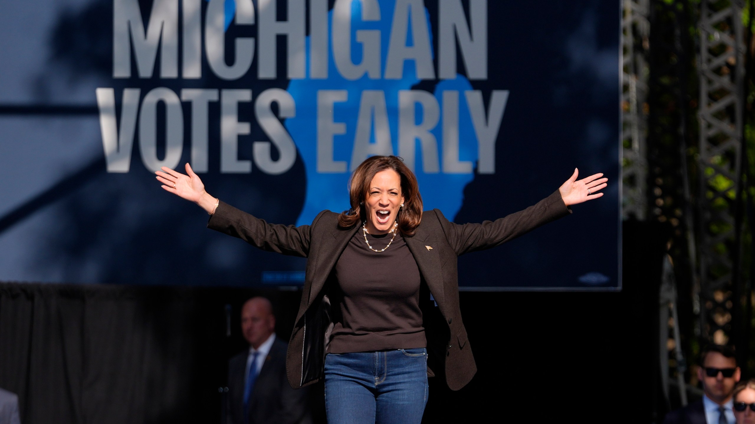 Democratic presidential nominee Vice President Kamala Harris arrives to speak at a campaign rally in Riverside Park, Friday, Oct. 18, 2024, in Grand Rapids, Mich. (AP Photo/Paul Sancya)