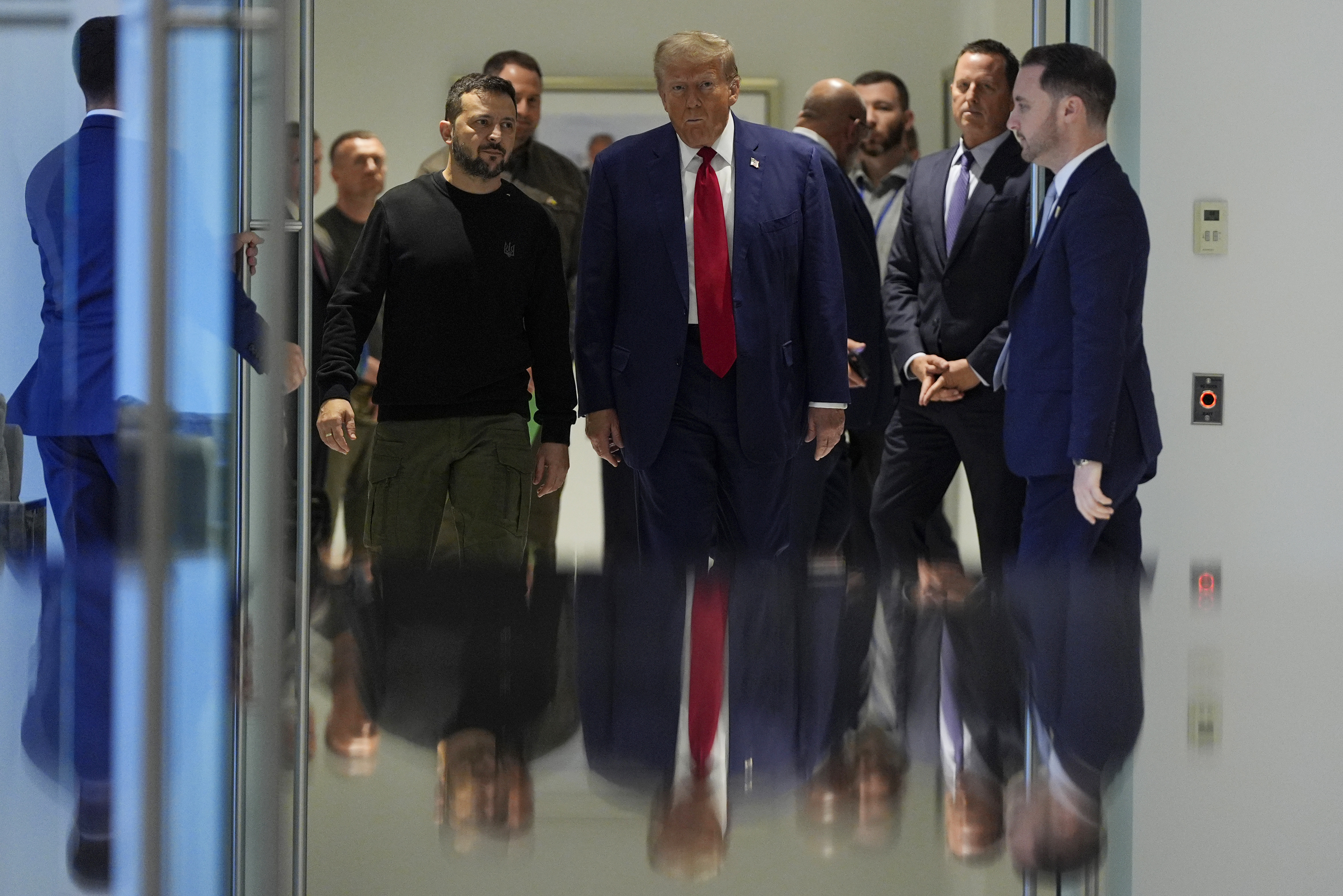 FILE - Republican presidential nominee former President Donald Trump meets with Ukraine's President Volodymyr Zelenskyy at Trump Tower, Friday, Sept. 27, 2024, in New York. (AP Photo/Julia Demaree Nikhinson, File)