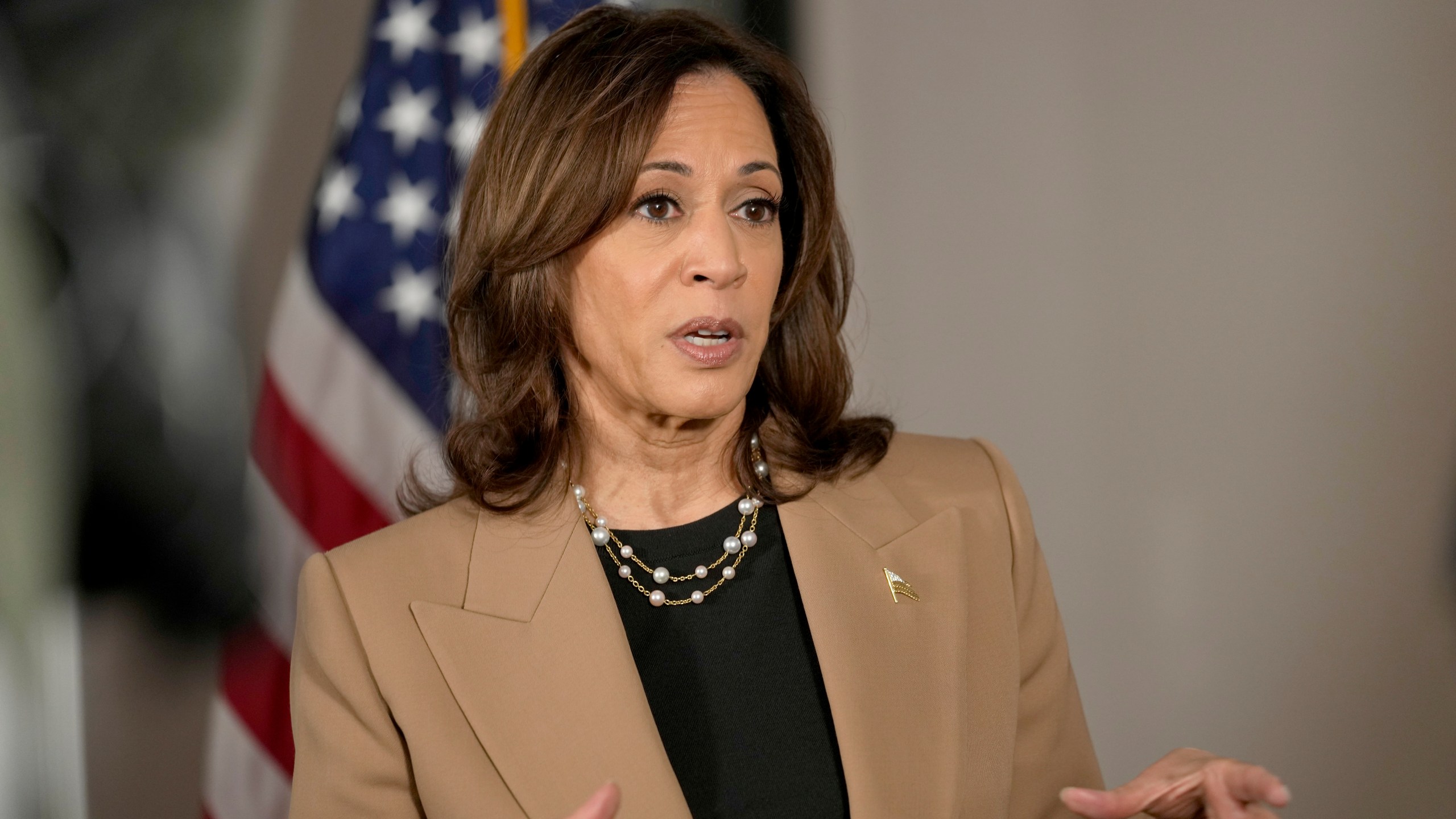 Democratic presidential nominee Vice President Kamala Harris speaks to reporters in Philadelphia, Thursday, Oct. 24, 2024. (AP Photo/Matt Rourke)