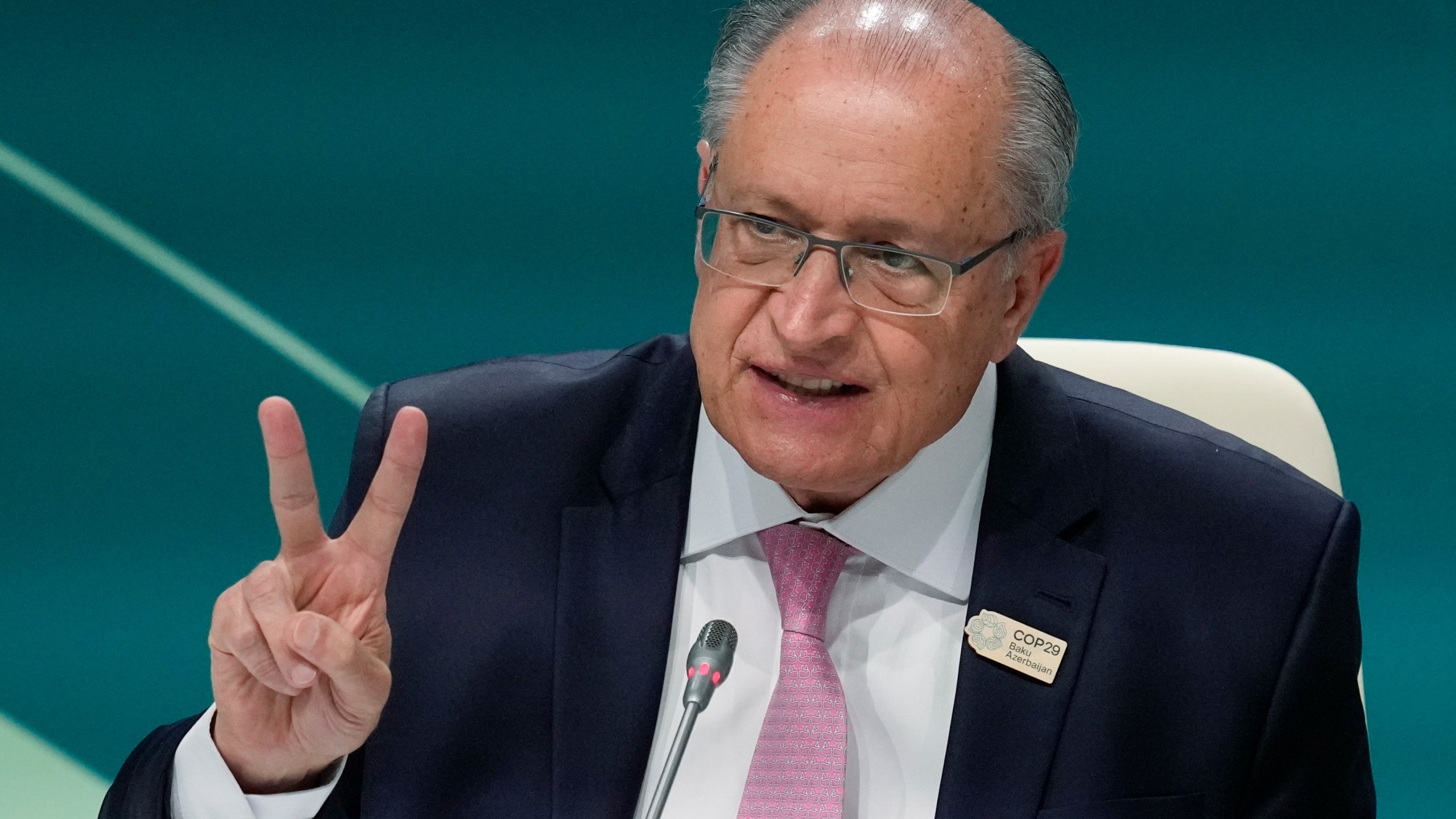 FILE - Brazilian Vice President Geraldo Alckmin gestures as he speaks during a news conference at the COP29 U.N. Climate Summit, Nov. 13, 2024, in Baku, Azerbaijan. (AP Photo/Rafiq Maqbool, File)