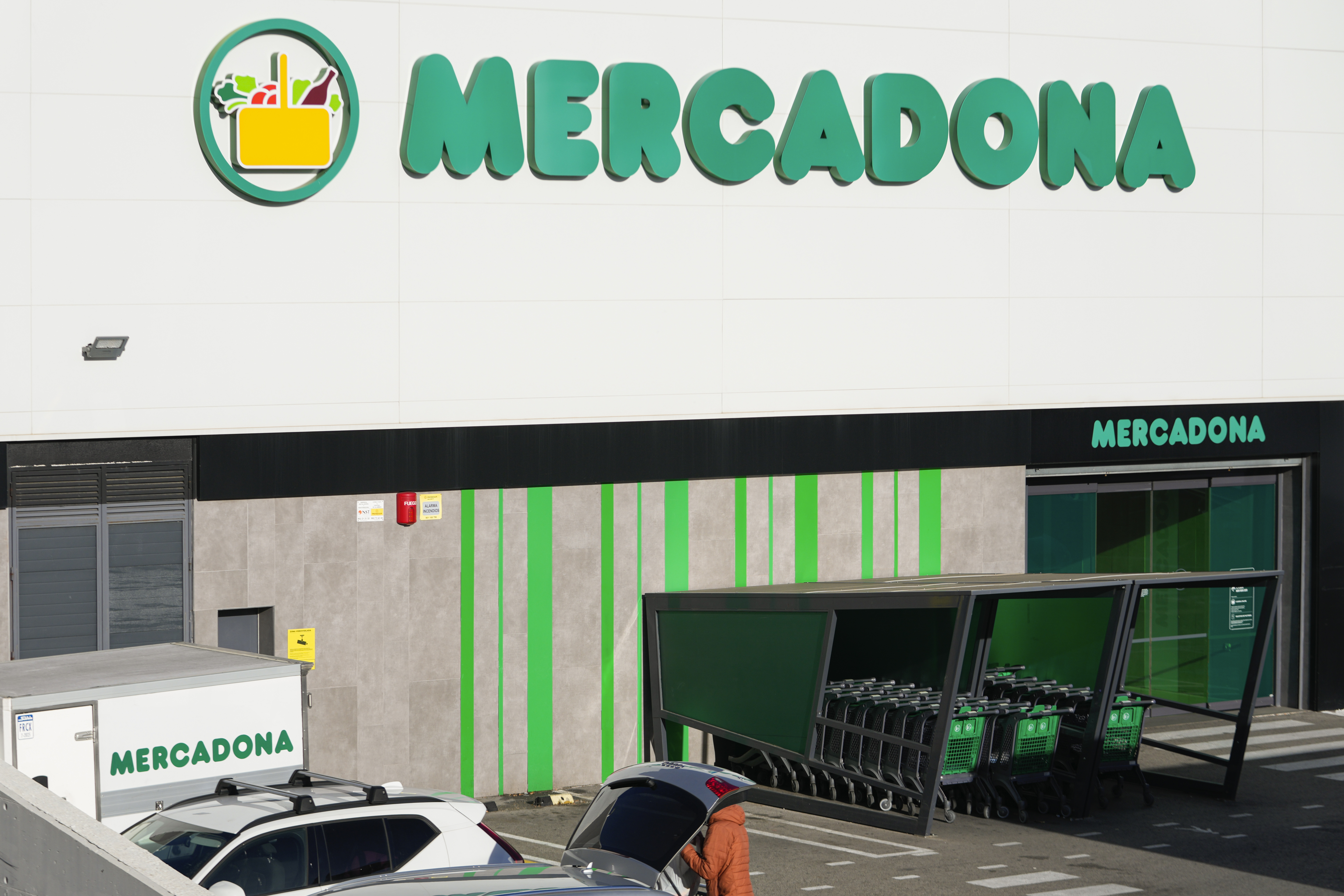 Facade of a Mercadona supermarket in San Sebastian de los Reyes, on the outskirts of Madrid, Thursday, Nov. 20, 2024. (AP Photo/Bernat Armangue)