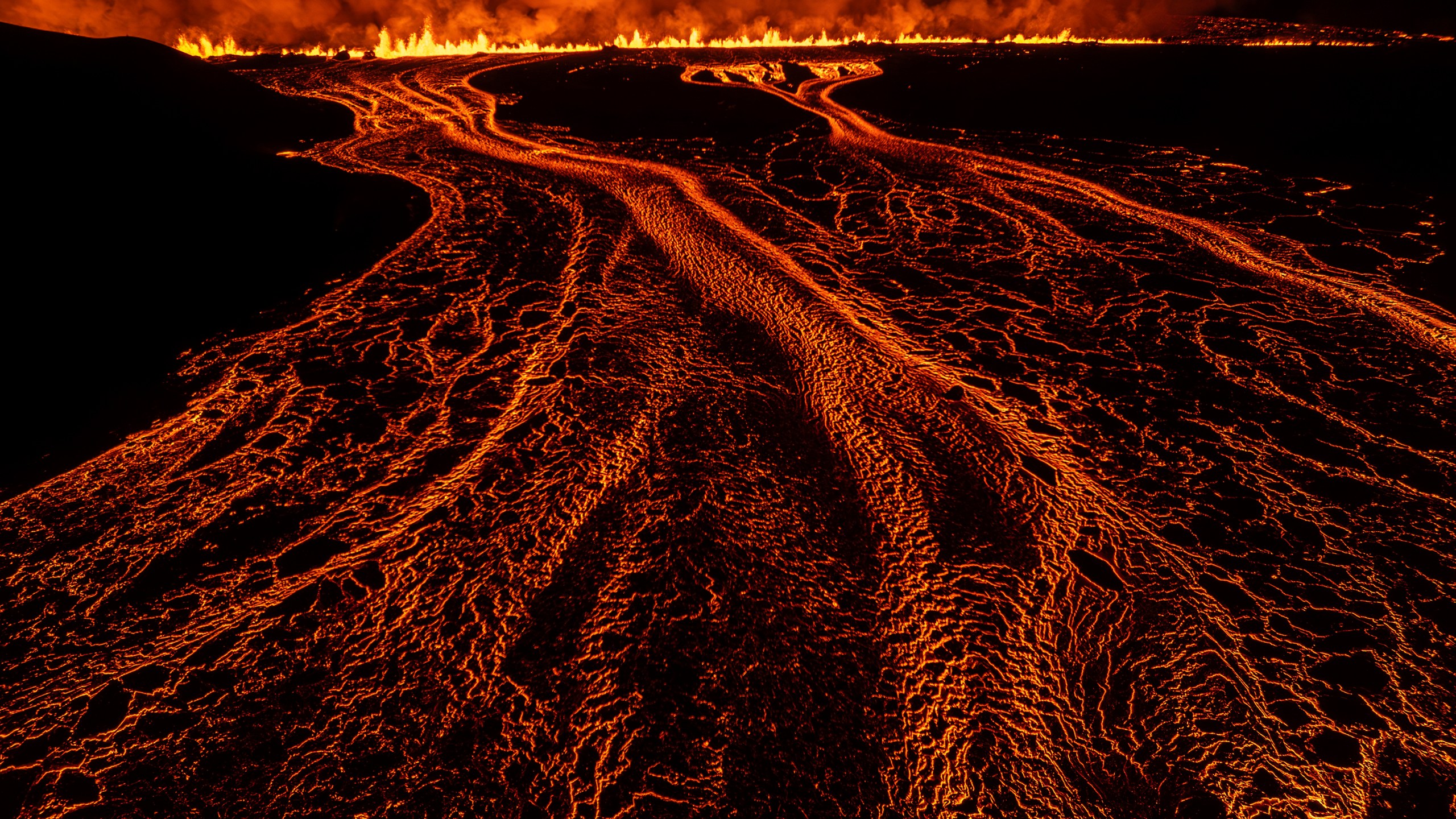 A new volcanic eruption that started on the Reykjanes Peninsula in Iceland, Wednesday, Nov.20, 2024. (AP Photo/Marco di Marco)